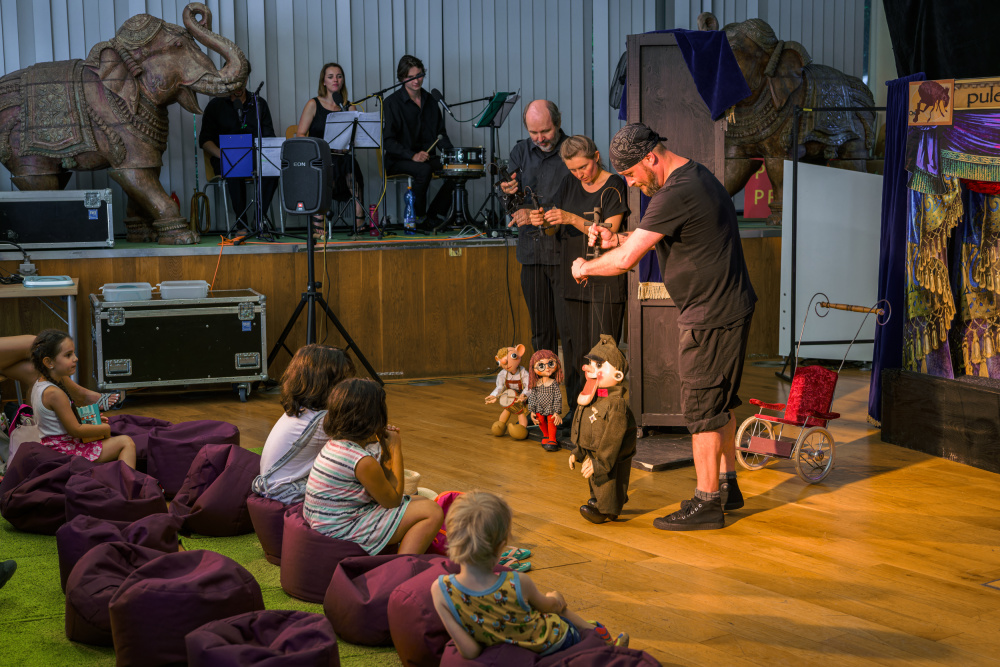 Představení pro děti Spejbl a Hurvínek, foto: Petr Hamerník, Zoo Praha