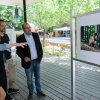 V porotě soutěže o nejlepší snímek přírody zasedli ředitel Zoo Praha Miroslav Bobek, ředitelka Czech Photo Centre Veronika Souralová a fotograf Michal Krause. Foto: Petr Hamerník, Zoo Praha